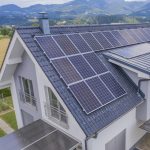 Panel surya untuk rumah